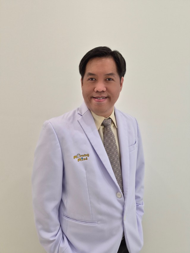 Dr. Sira Kittiwatchanont